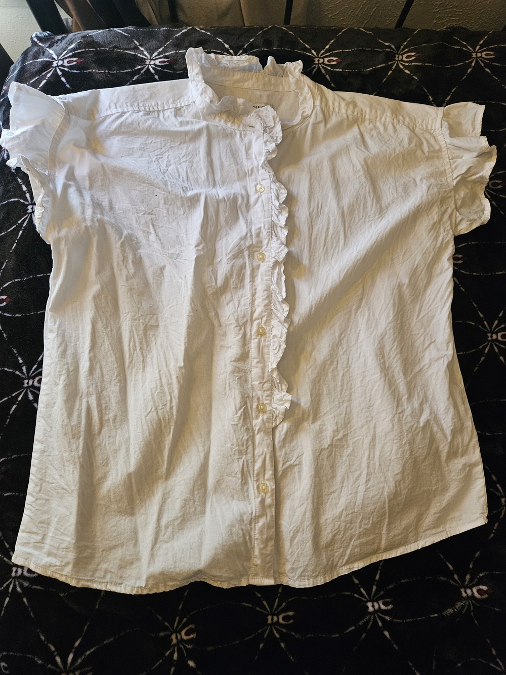 White Ruffle-Trim Girls' Button-Up Top